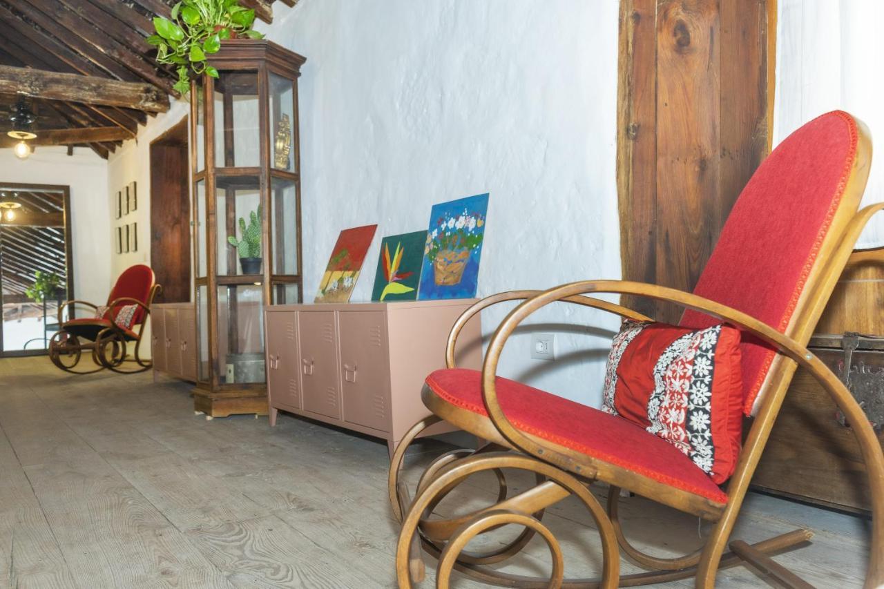 Cactus Coliving & Coworking Bed & Breakfast Arona  Exterior photo